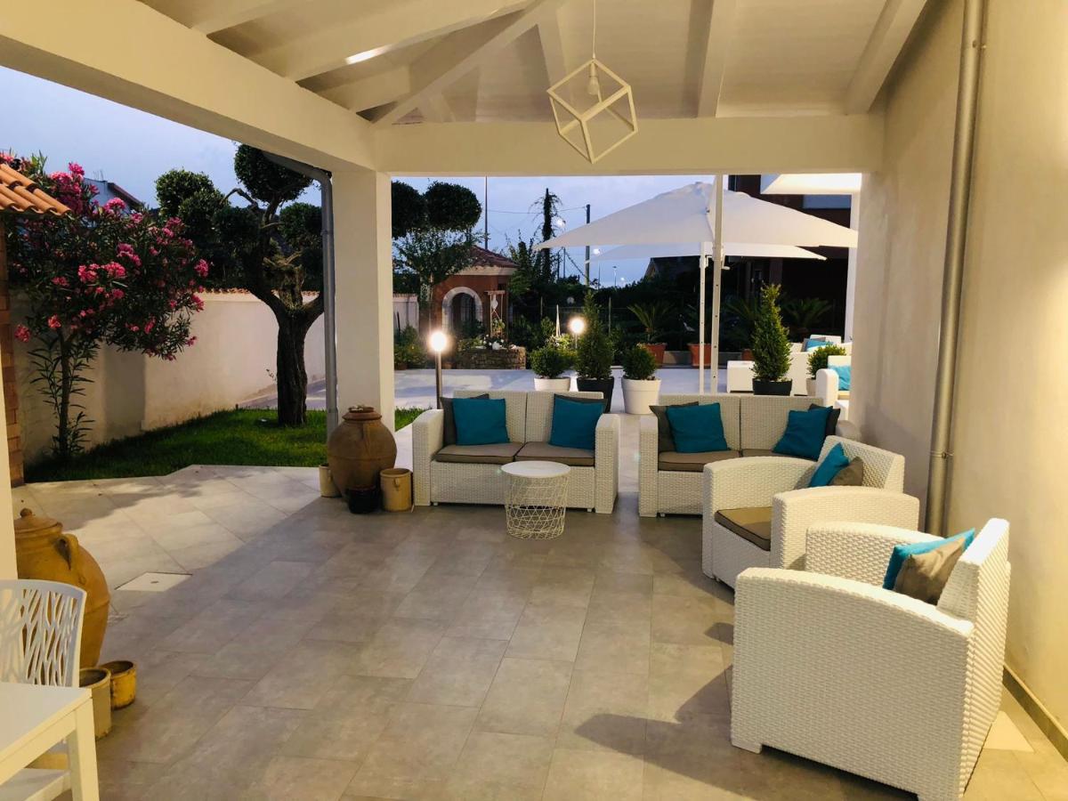 Invilla Bed&Breakfast - Quality Rooms Santa Maria di Castellabate Exterior photo